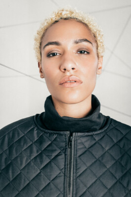 Karin Hackl Photos Fashion Fotografie Mode Campagne Kamen Clothing Wien